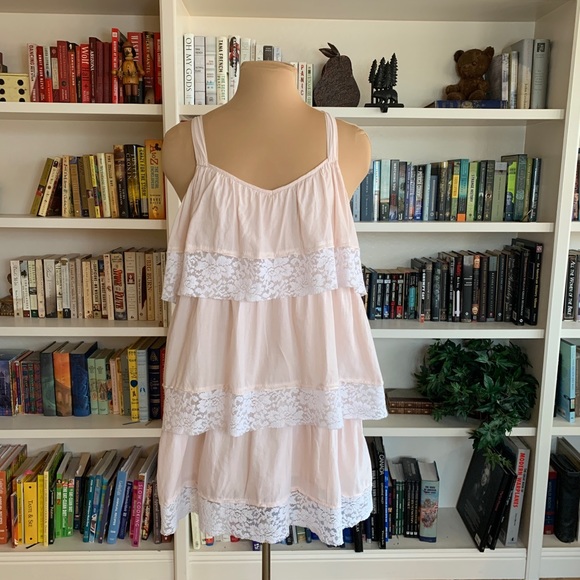 H&M Dresses & Skirts - H&M Romantic Tiered Blush Lace Trimmed Ruffled Cotton Sleeveless Babydoll Dress